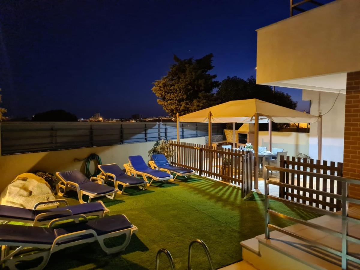 Cozy Villa With Pool And Barbecue Albufeira Exteriér fotografie